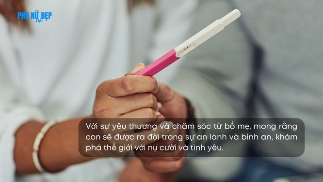 Stt hạnh phúc khi có con chào đời bình an