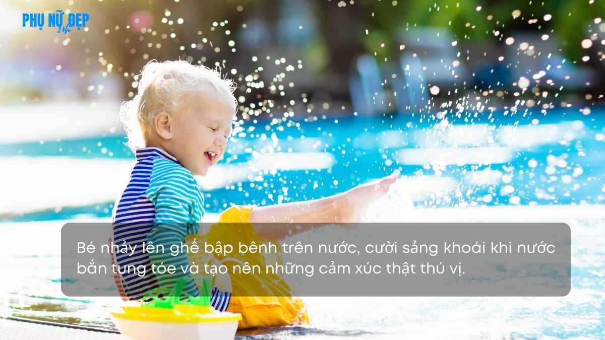 Stt em bé đi bơi dễ thương