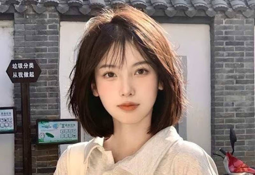 Cắt tóc ngắn nhưng để suôn tự nhiên
